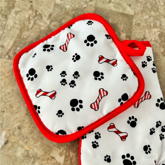 Dog mom oven mitt - Picture 2 of 4